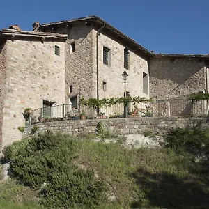 Farm stay Tenuta Folesano Wine Estate 13th Century